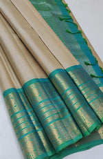 Load image into Gallery viewer, Classic Beige &amp; Spring Green Elegance Handloom Soft Silk Saree SS27011
