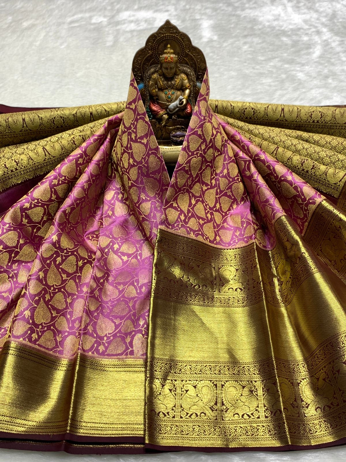 Classic Creamy Pink & Mahogany Red 2gm Zari Kanchipuram Handloom Silk Saree SS26003