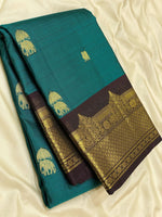 Load image into Gallery viewer, Classic Timber Green &amp; Charcoal Black 2gm Zari Elegance Kanchipuram Handloom Silk Saree SS24698
