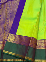 Load image into Gallery viewer, Classic Spring Green &amp; Bluish Violet 2gm Zari Elegance Kanchipuram Handloom Silk Saree SS26923
