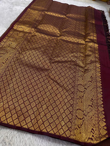 Classic Garnet Red 2gm Zari Elegance Kanchipuram Handloom Silk Saree SS25493