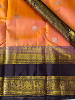 Load image into Gallery viewer, Classic Pastel Orange &amp; Espresso 2gm Zari Elegance Kanchipuram Handloom Silk Saree SS23782
