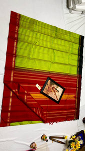 Classic Lime Green & Chilli Red Elegance Kanchipuram Handloom Silk Saree SS25313