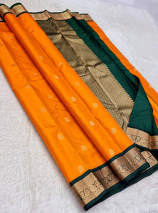 Classic Apricot Orange & Dark Green Kanchipuram Handloom Silk Saree SS25816