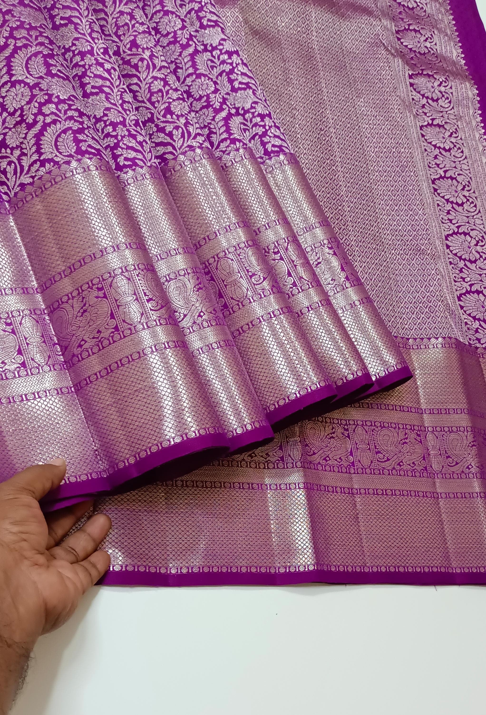 Classic Vadamalli & Silver Kanchipuram Handloom Silk Saree SS25938