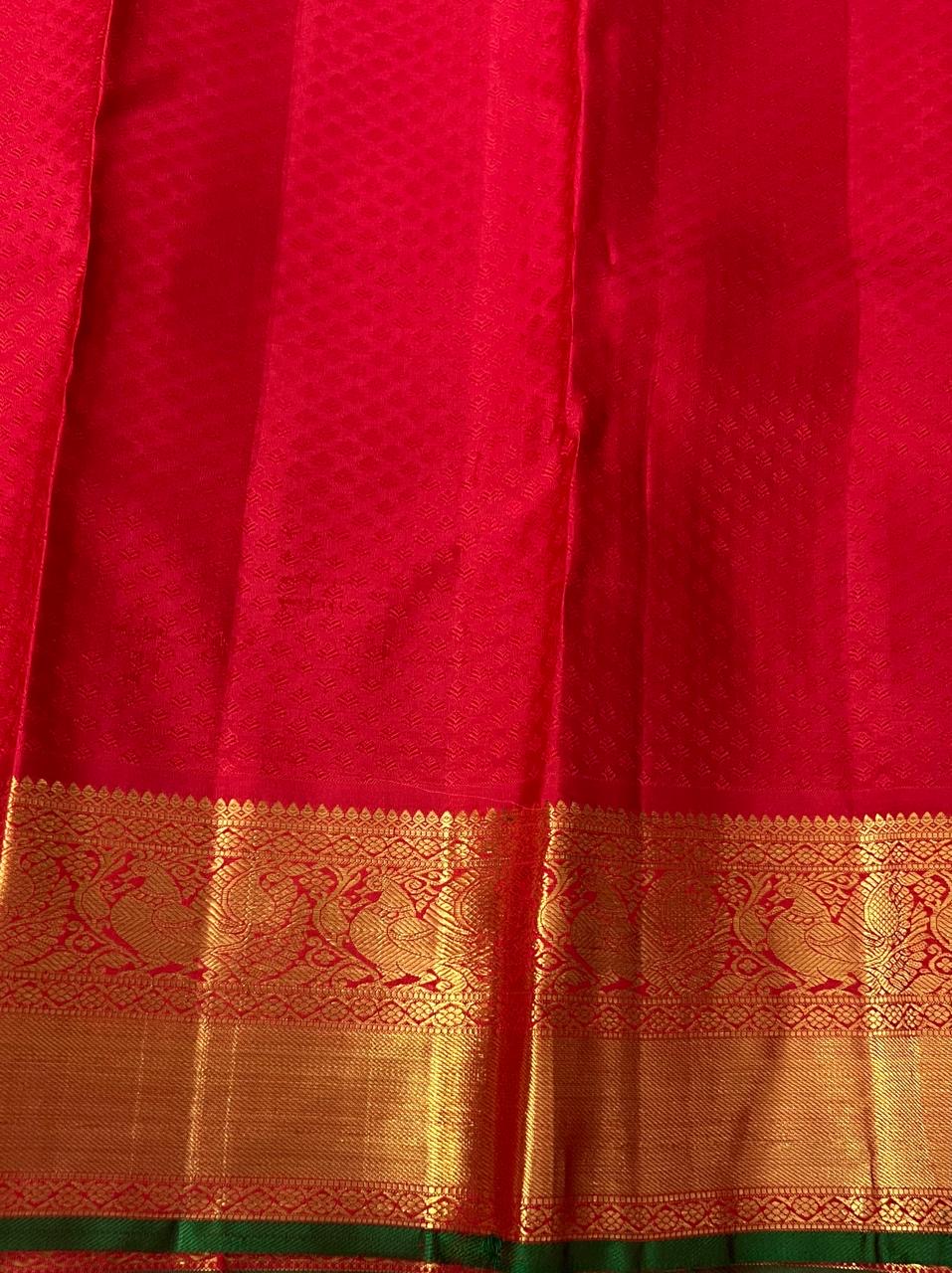 Classic Chilly Red 2gm Zari Bridal Elegance Kanchipuram Handloom Silk Saree SS24269