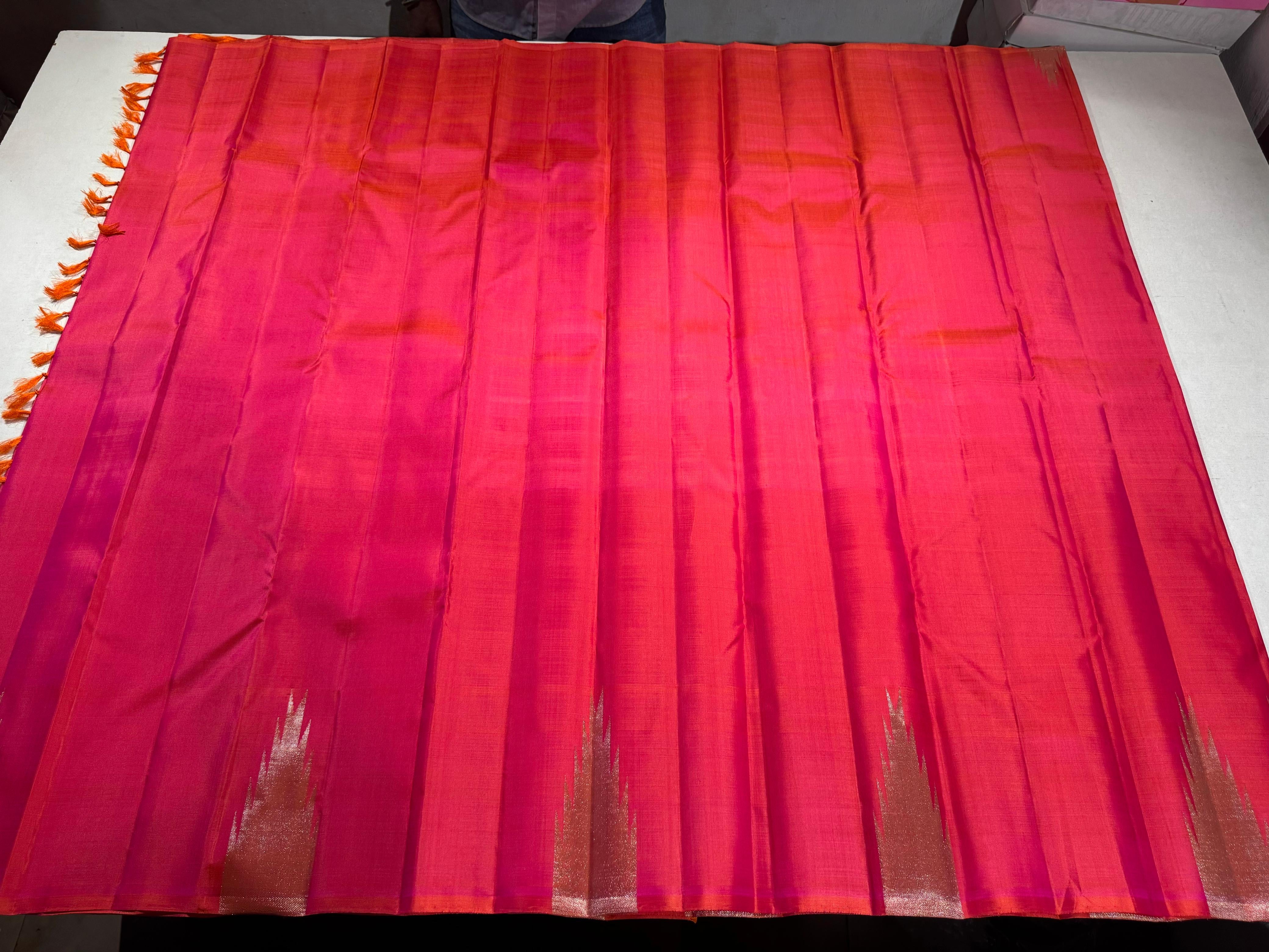 Classic Rose Pink Thazhampoo Rake Temple Border Elegance Kanjivaram Handloom Silk Saree SS23468