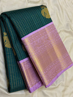 Load image into Gallery viewer, Classic Bottle Green &amp; Lilac 2gm Zari Vaira Oosi Checks Elegance Kanchipuram Handloom Silk Saree SS27619
