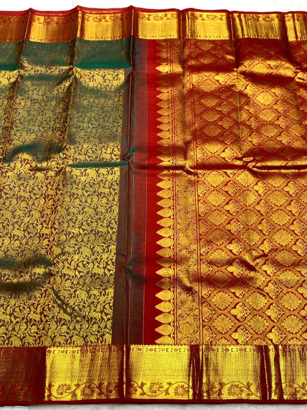 Classic Brownish Green & Chilli Red  2gm Zari Bridal Elegance Kanchipuram Handloom Silk Saree SS24617