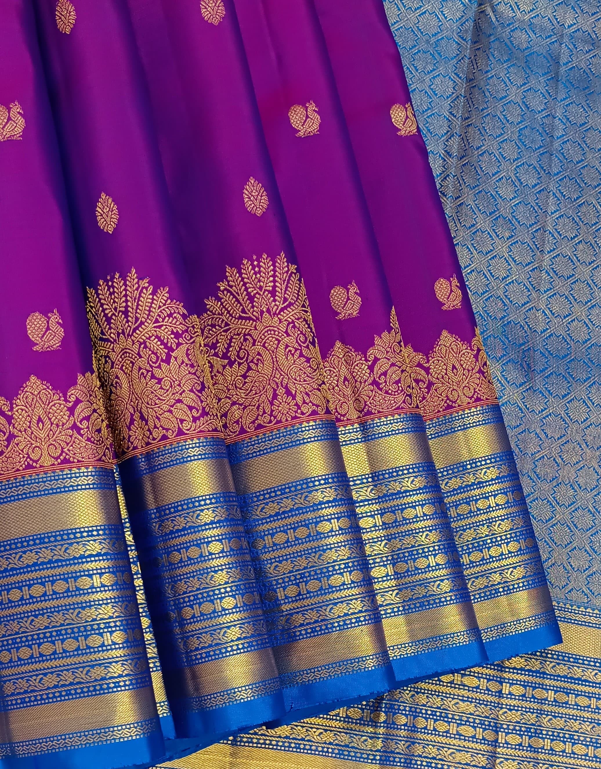 Classic Vadamalli & Azure Blue Kanchipuram Handloom Silk Saree SS25927