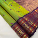 Load image into Gallery viewer, Classic Spring Green &amp; Plum Kanchipuram Handloom Silk Saree SS26268
