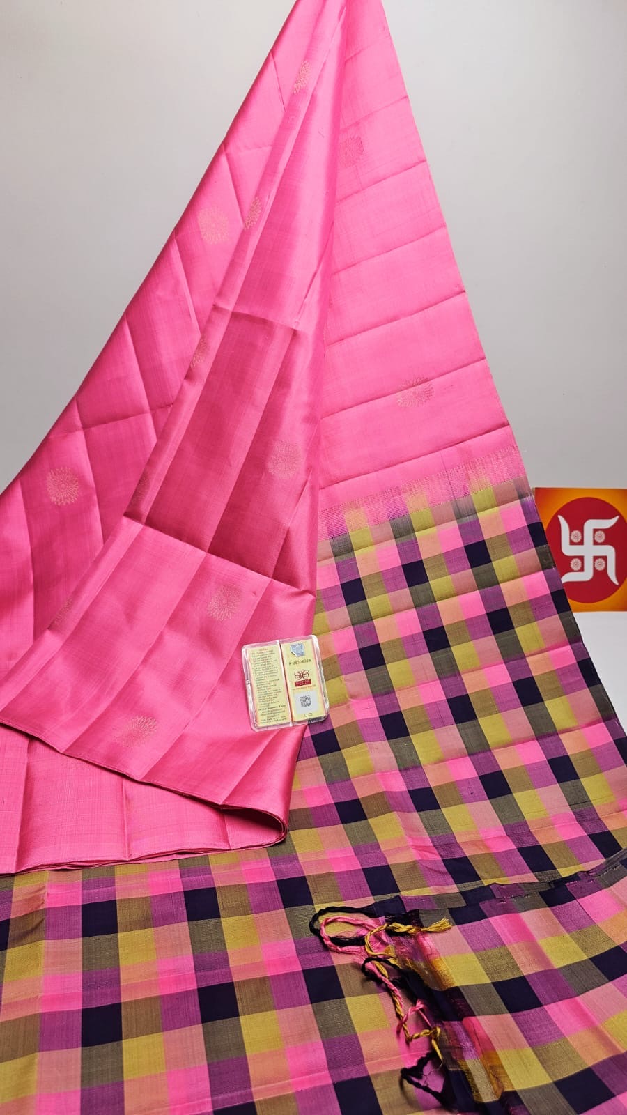 Classic Pink & Yellow Checks Elegance Handloom Soft Silk Saree SS26344
