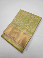 Load image into Gallery viewer, Classic Lime Green &amp; Lilac Bridal Elegance Kanchipuram Handloom Silk Saree SS24597
