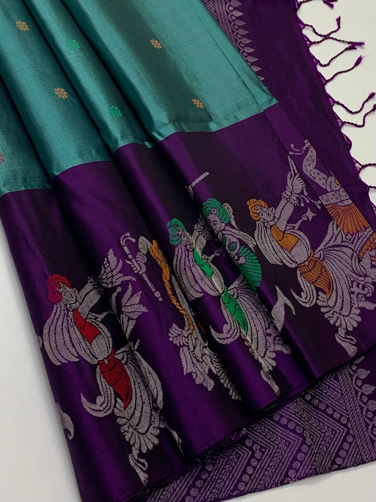 Classic Teal Green & Violet Elegance Handloom Soft Silk Saree SS26115