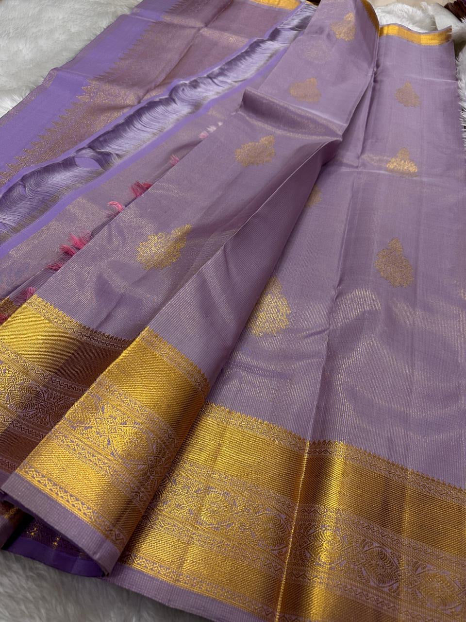 Classic Lavender Elegance Kanchipuram Handloom Silk Saree SS23679