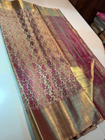 Load image into Gallery viewer, Classic Rose Gold Bridal Elegance Kanchipuram Handloom Silk Saree SS26293
