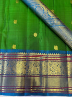 Load image into Gallery viewer, Classic Spring Green &amp; Ash Blue 2gm Zari Elegance Kanchipuram Handloom Silk Saree SS27384
