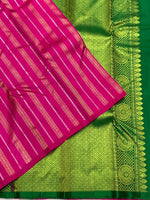 Load image into Gallery viewer, Classic Deep Pink &amp; Green 2gm Zari Kanchipuram Handloom Silk Saree SS25850
