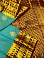 Load image into Gallery viewer, Classic Peacock Green &amp; Coffee Brown 2gm Zari Kanchipuram Handloom Silk Saree SS25827
