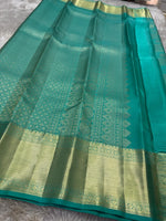 Load image into Gallery viewer, Classic Sea Green Bridal Elegance Kanchipuram Handloom Silk Saree SS25909

