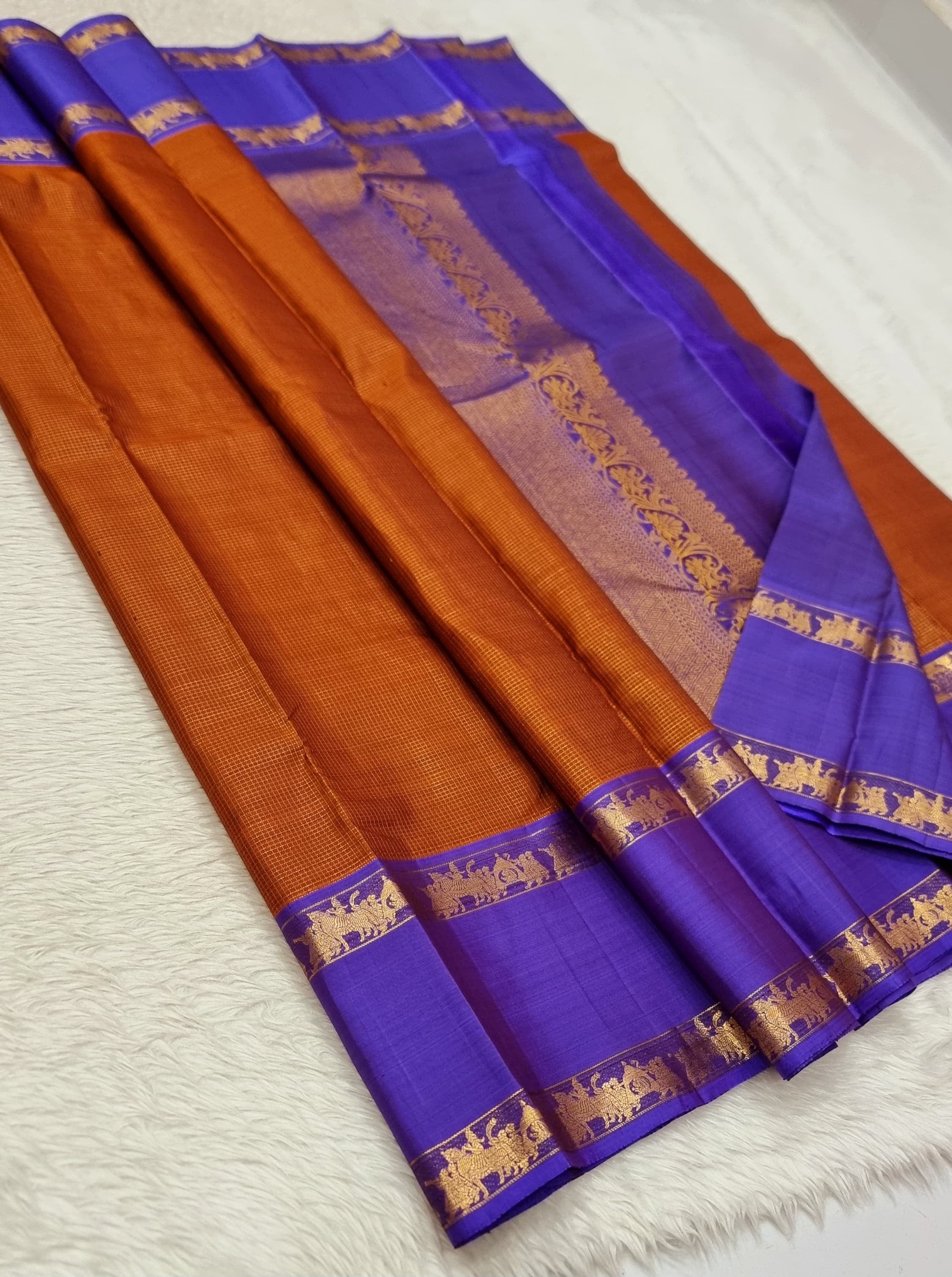 Classic Brown & Lavender 2gm Zari Kanchipuram Handloom Silk Saree SS25794