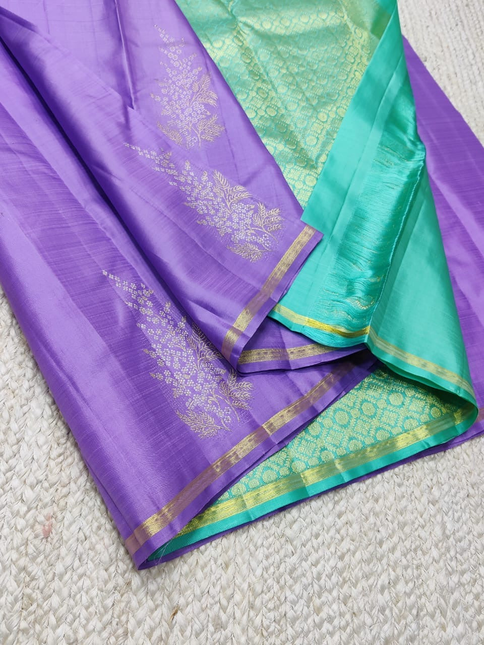 Classic Lavender & Turquoise Green Elegance Kanchipuram Handloom Silk Saree SS24088