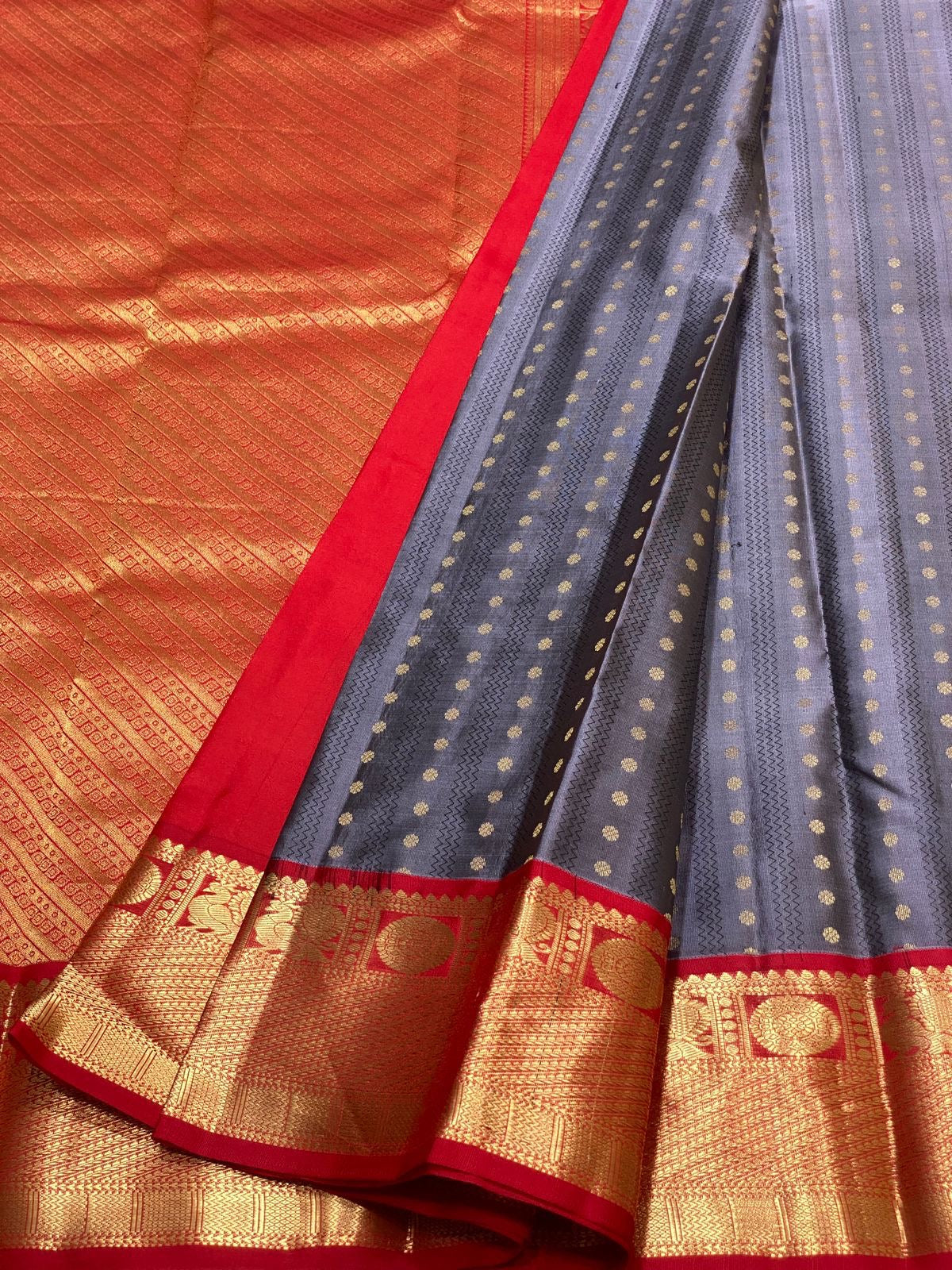 Classic Slate Grey & Red Elegance Kanchipuram Silk Saree SS24211