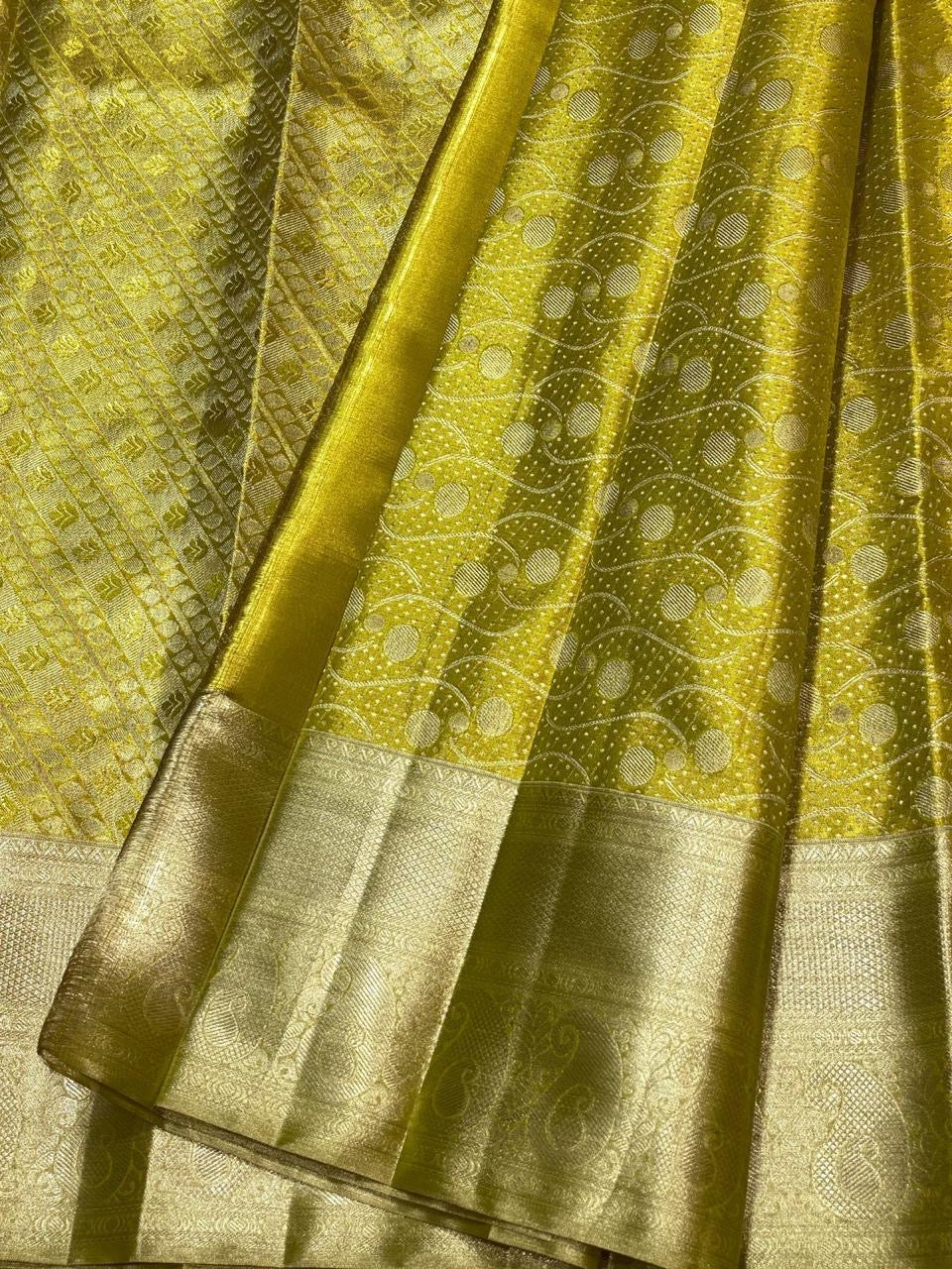 Classic Pastel Olive Green 2gm Zari Bridal Designer Brocade Elegance Kanchipuram Tissue Handloom Silk Saree SS24201