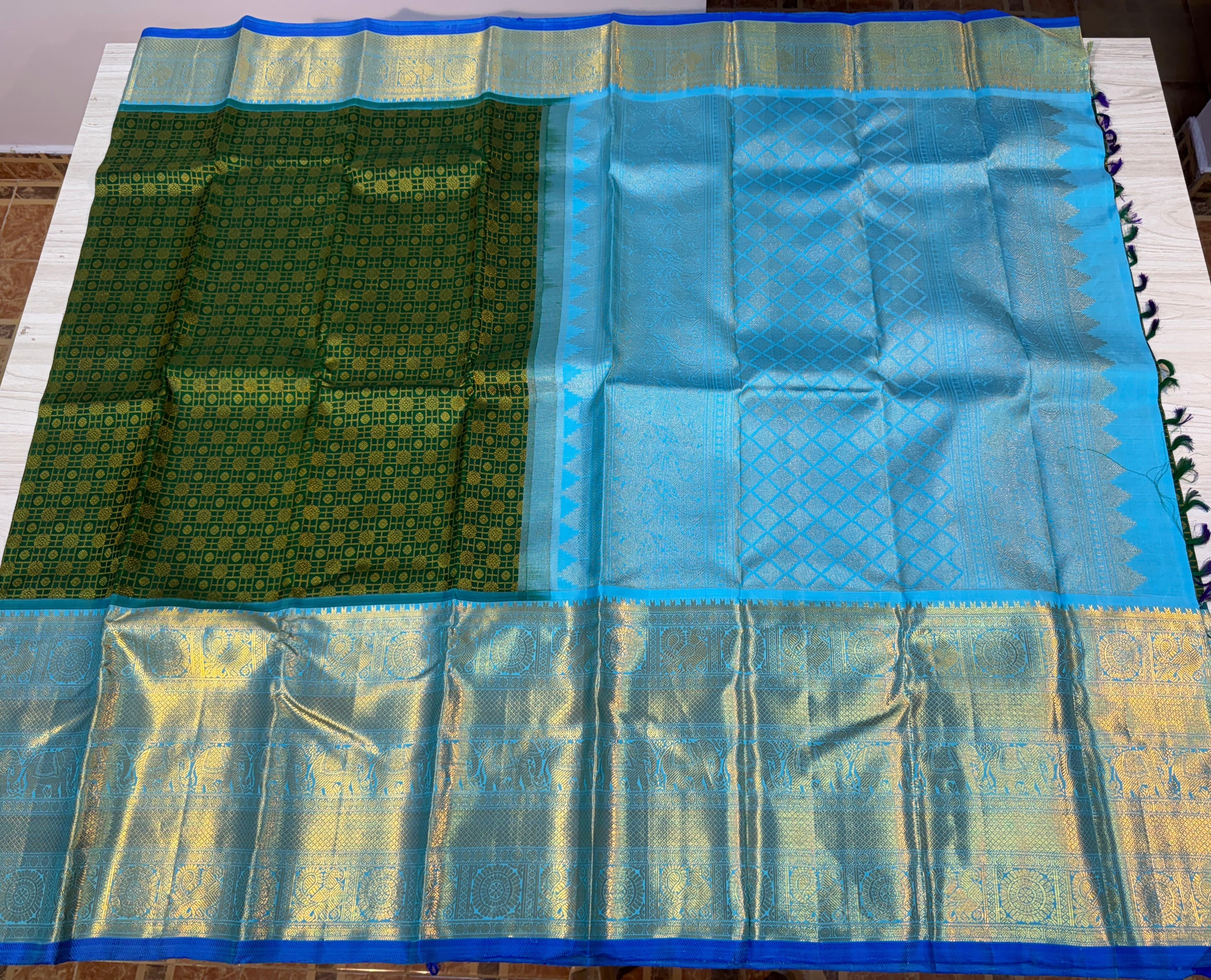 Classic Olive Green & Sky Blue 1gm Zari Vathuvai Elegance Kanchipuram Handloom Silk Saree SS24656