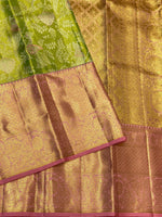 Load image into Gallery viewer, Classic Spring Green &amp; Nude Pink 2gm Zari Tissue Brocade Bridal Elegance Kanchipuram Handloom Silk Saree SS27092
