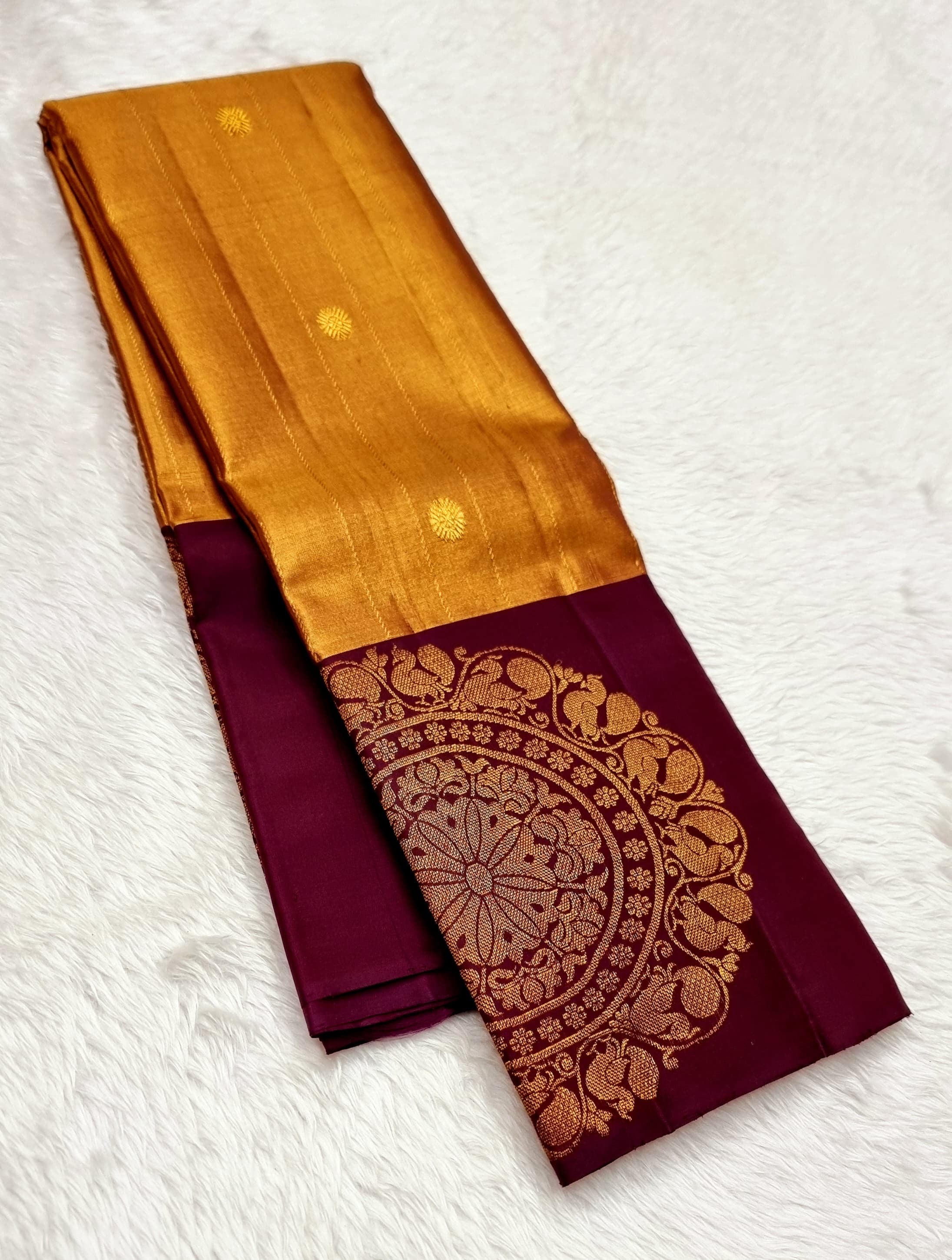 Classic Gold & Wine Red 2gm Zari Kanchipuram Handloom Silk Saree SS25550