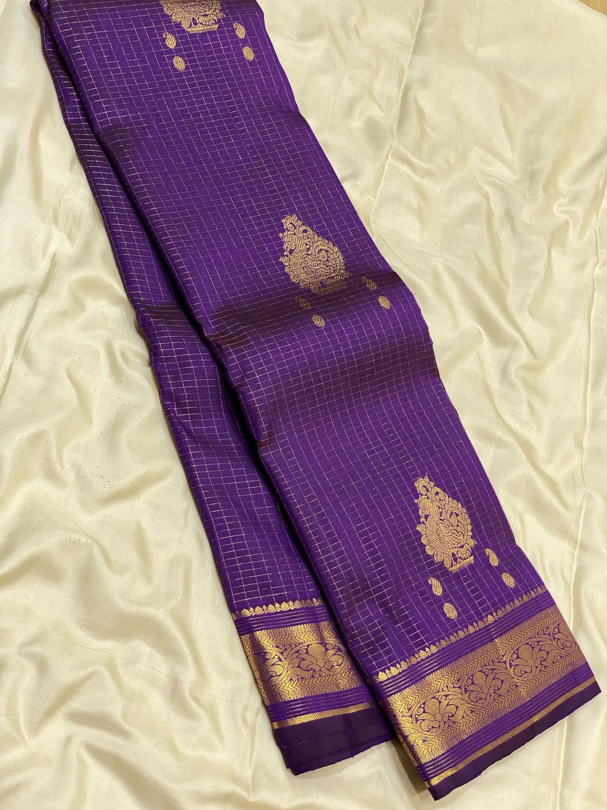 Classic Violet 2gm Zari Vaira Oosi Elegance Kanchipuram Handloom Silk Saree SS25382