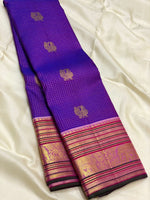 Load image into Gallery viewer, Classic Lavender 2gm Zari Vaira Oosi Elegance Kanchipuram Silk Saree SS23888
