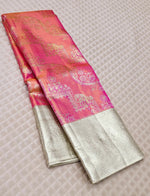 Load image into Gallery viewer, Classic Peachy Rose 1gm Zari Kanchipuram Handloom Silk Saree SS26192
