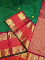 Load image into Gallery viewer, Classic Forest Green &amp; Orange Red 2gm Zari Bridal Elegance Kanchipuram Handloom Silk Saree SS28638
