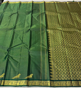 Classic Peacock Green 2gm Zari Elegance Kanchipuram Handloom Silk Saree SS25250