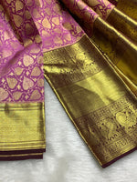 Load image into Gallery viewer, Classic Creamy Pink &amp; Mahogany Red 2gm Zari Kanchipuram Handloom Silk Saree SS26003
