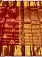 Load image into Gallery viewer, Classic Dark Red 2gm Zari Bridal Elegance Kanchipuram Handloom Silk Saree SS25363
