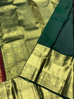 Load image into Gallery viewer, Classic Cherry Red &amp; Deep Green 2gm Zari Bridal Elegance Kanchipuram Handloom Silk Saree SS25359
