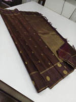 Load image into Gallery viewer, Classic Dark Chocolate 2gm Zari Vintage Elegance Kanchipuram Handloom Silk Saree SS25261

