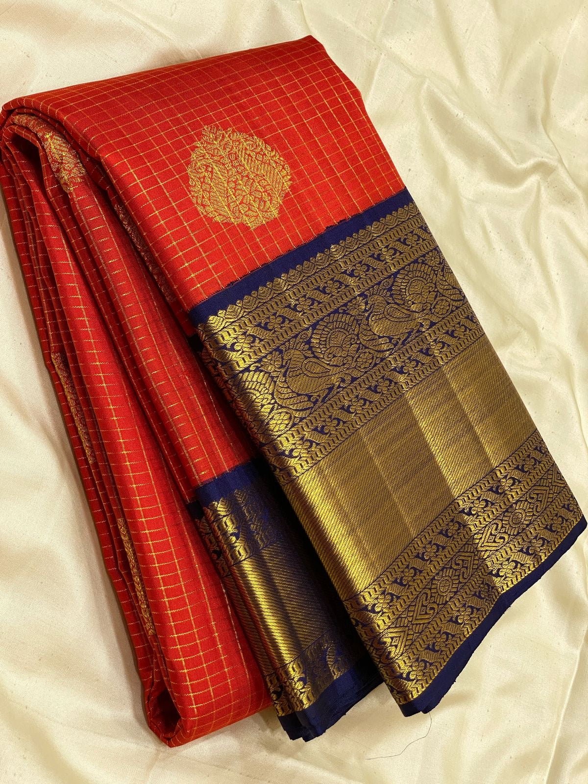 Classic Brick Orange & Navy Blue 3gm Zari Bridal Elegance Kanchipuram Handloom Silk Saree SS25172