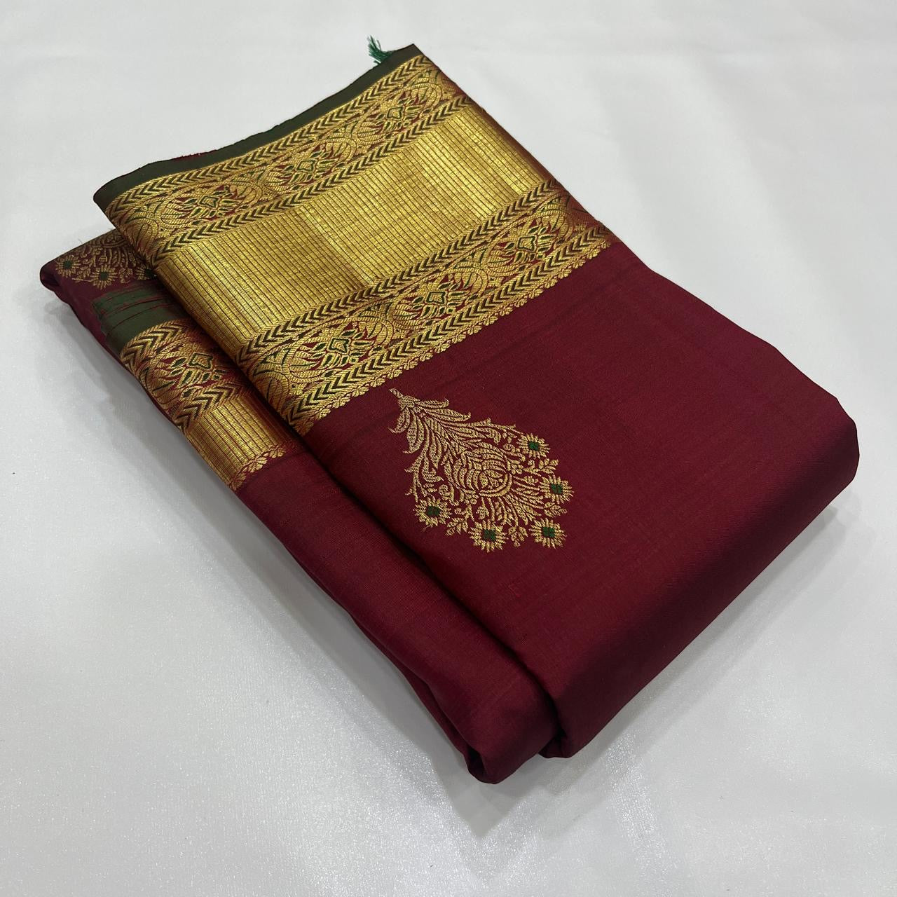 Classic Maroon Kanchipuram Handloom Silk Saree SS25621
