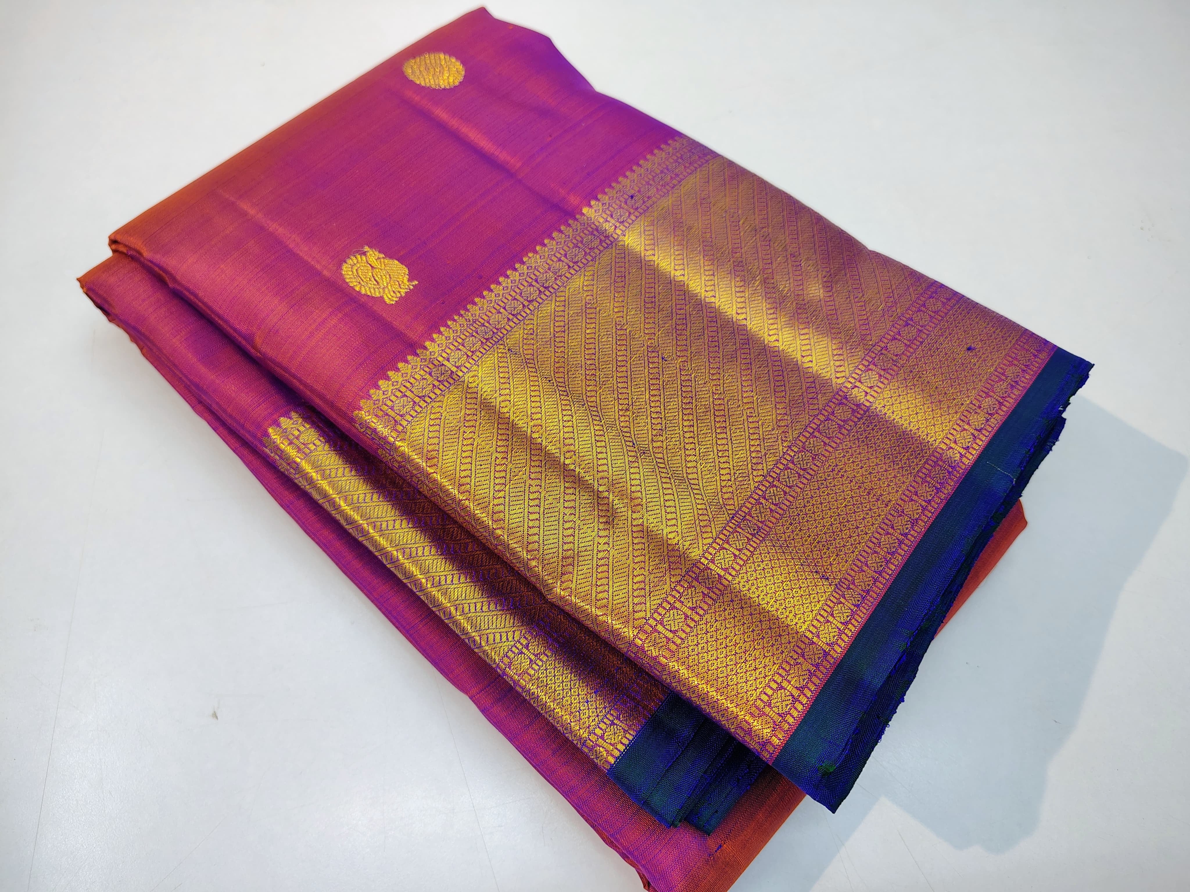 Classic Double Shade Fuchisa Pink 1gm Zari Kanchipuram Handloom Silk Saree SS25919