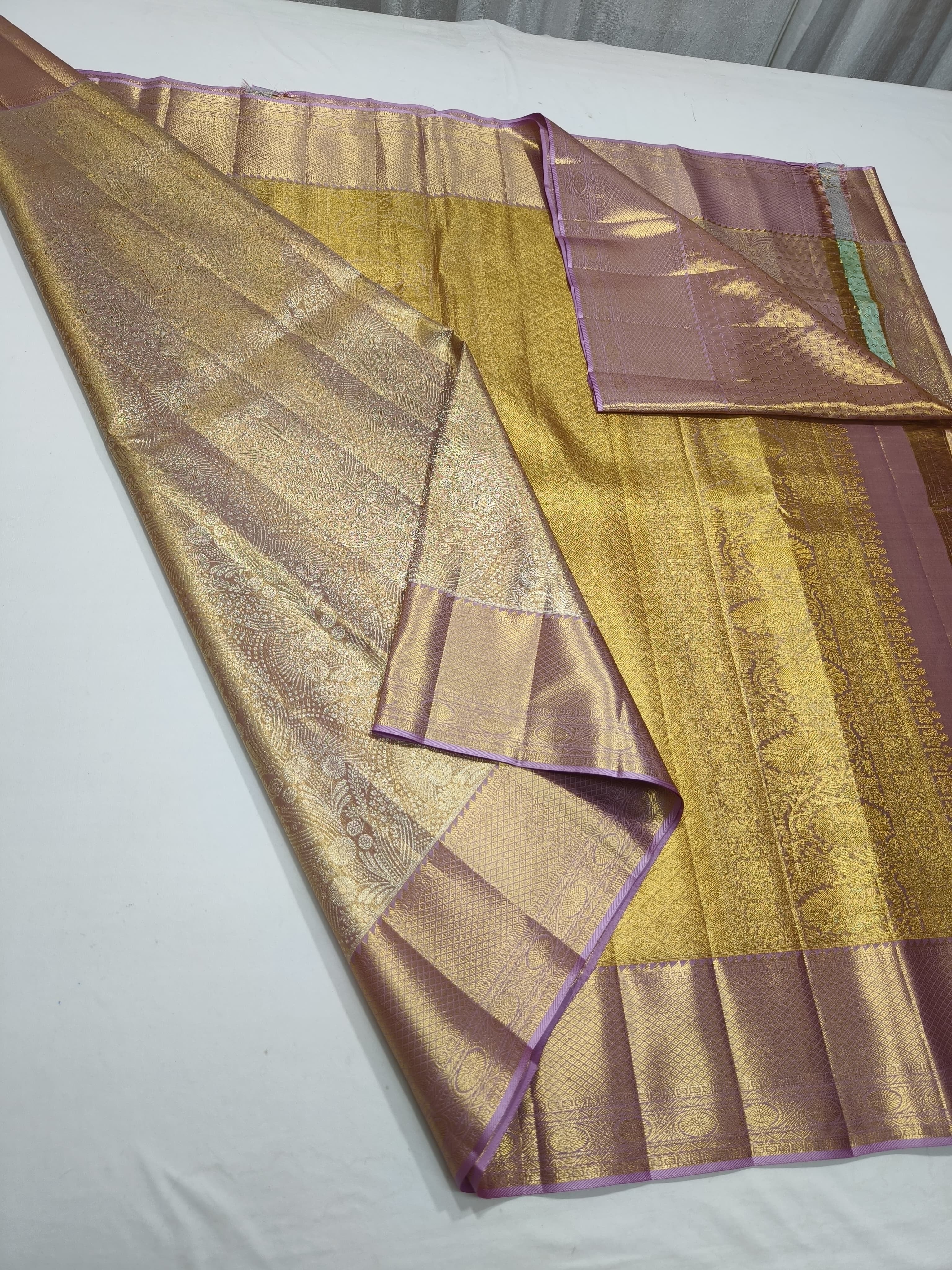 Classic Antique Lavender 1point5gm Zari Bridal Elegance Kanchipuram Handloom Silk Saree SS23786