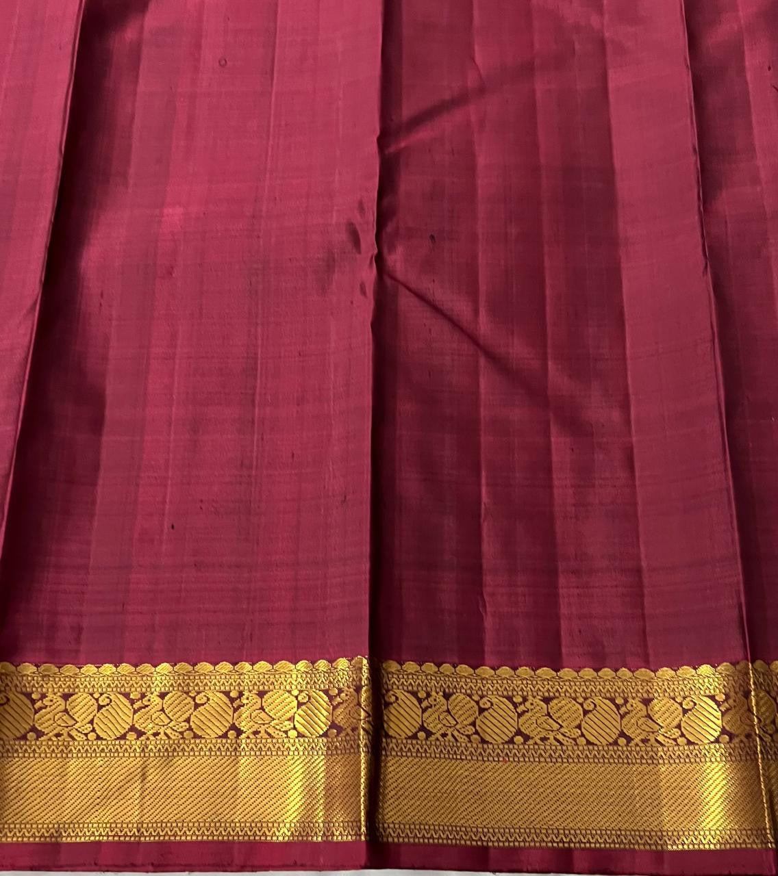 Classic Navy Blue & Maroon 2gm Zari Elegance Kanchipuram Handloom Silk Saree SS24816