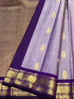 Load image into Gallery viewer, Classic Lavender &amp; Violet 2gm Zari Elegance Kanchipuram Handloom Silk Saree SS24695
