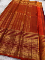 Load image into Gallery viewer, Classic Maroon &amp; Sunset Orange Bridal Elegance Kanchipuram Handloom Silk Saree SS27250
