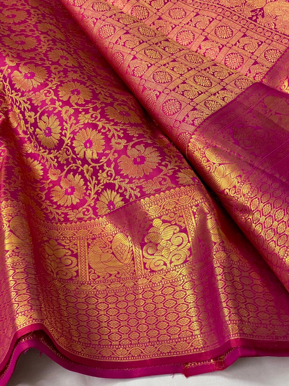 Classic Deep Pink 2gm Zari Bridal Elegance Kanchipuram Handloom Silk Saree SS23682