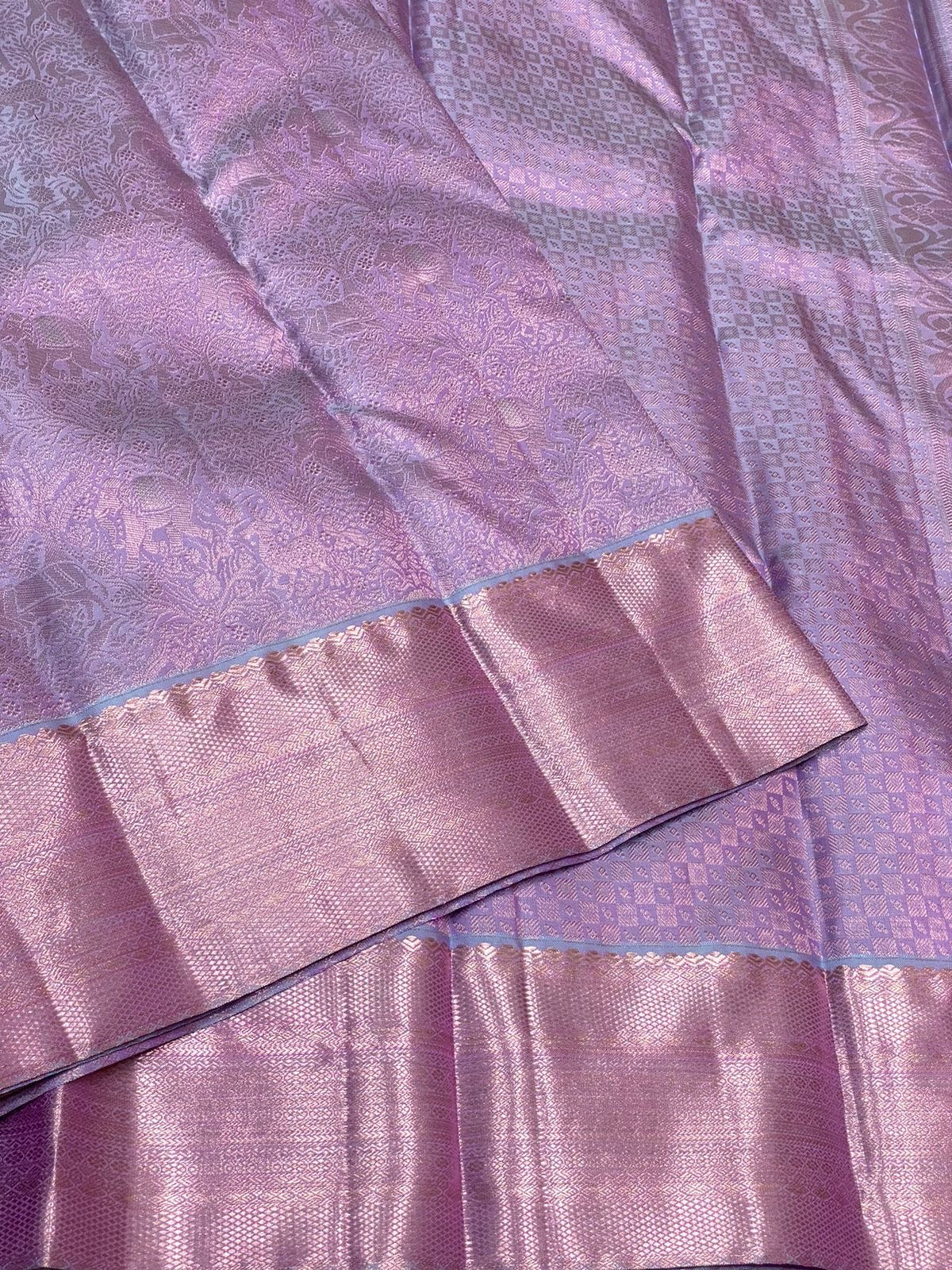 Classic Lavender 2gm Antique Zari Bridal Elegance Kanchipuram Handloom Silk Saree SS25322