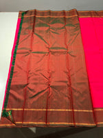 Load image into Gallery viewer, Classic Pink &amp; Green 3gm Zari Elegance Kanchipuram Handloom Silk Saree SS24025
